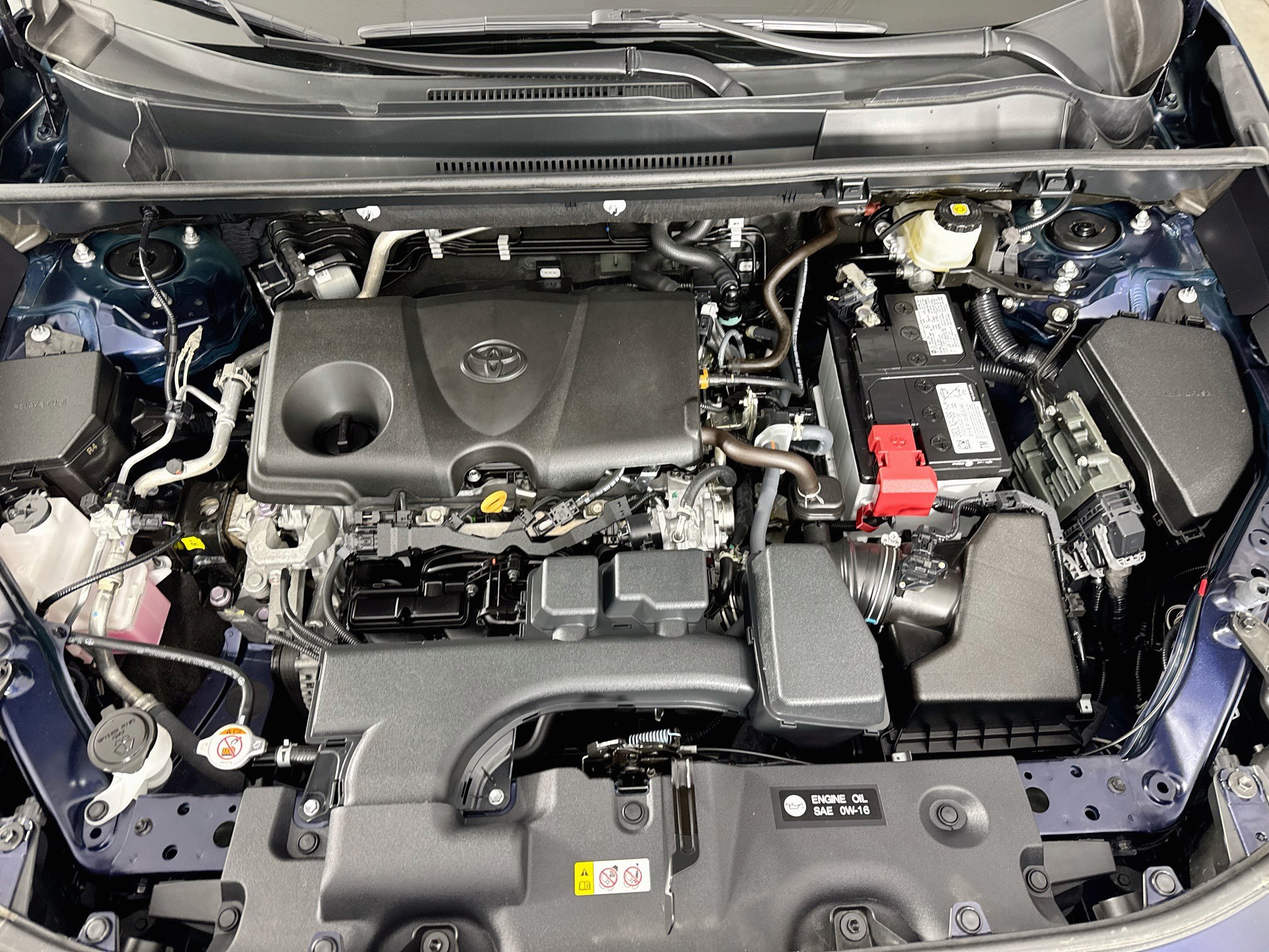 Certified 2023 Toyota RAV4 XLE Premium AWD/4WD image 31