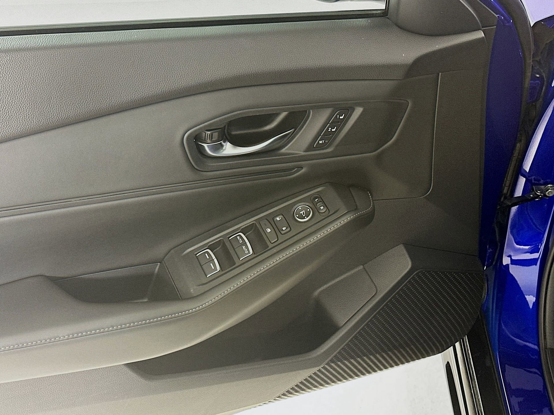 Used 2023 Honda Accord Sport image 17
