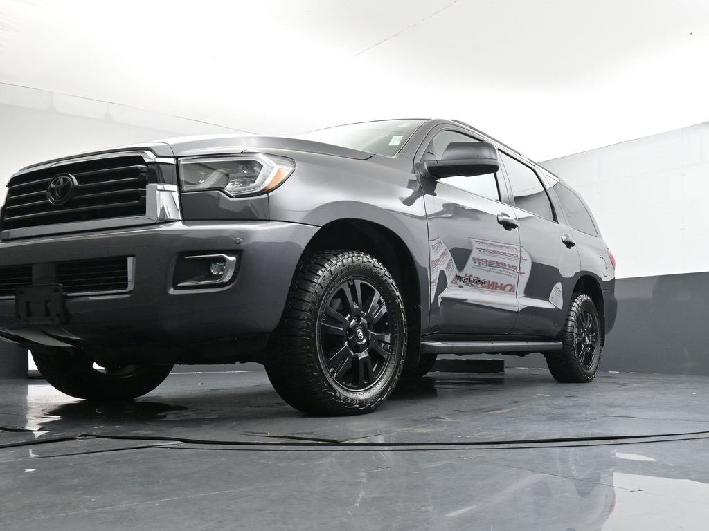 Used 2022 Toyota Sequoia TRD Sport image 38