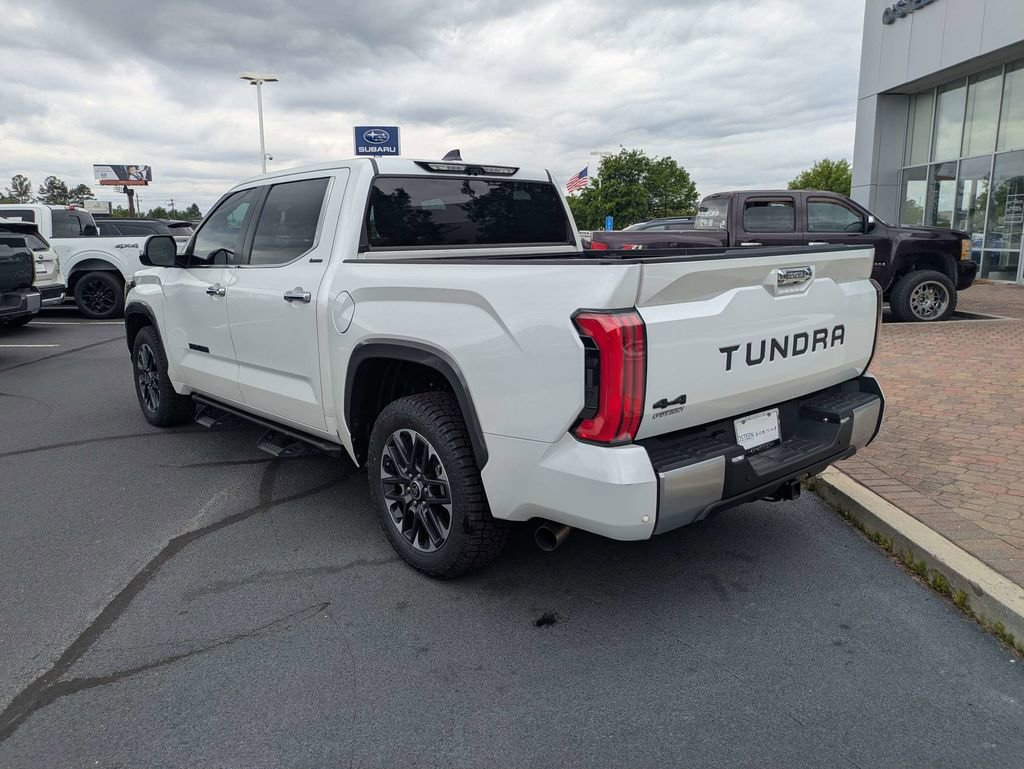 Used 2024 Toyota Tundra Limited AWD/4WD image 7