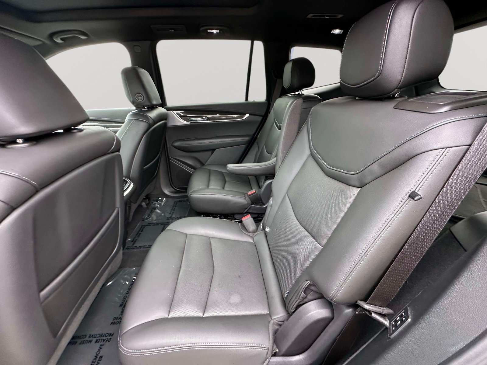 Certified 2022 Cadillac XT6 Sport w/ Technology Package AWD/4WD image 33