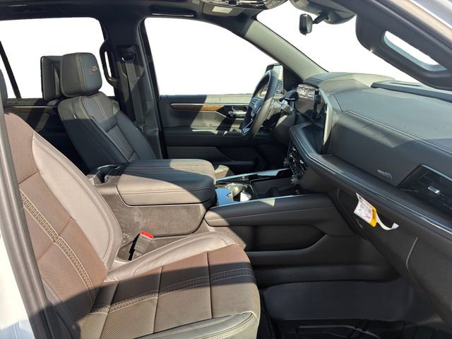 New 2026 Chevrolet Tahoe High Country image 13