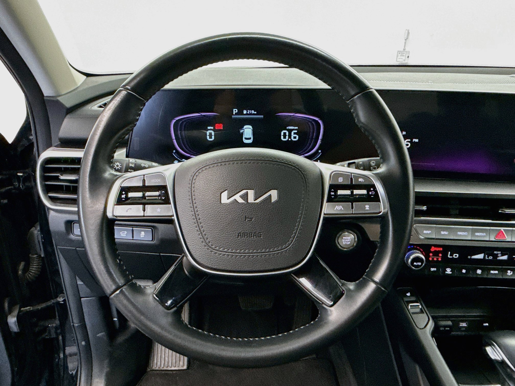 Used 2025 Kia Telluride S FWD image 17