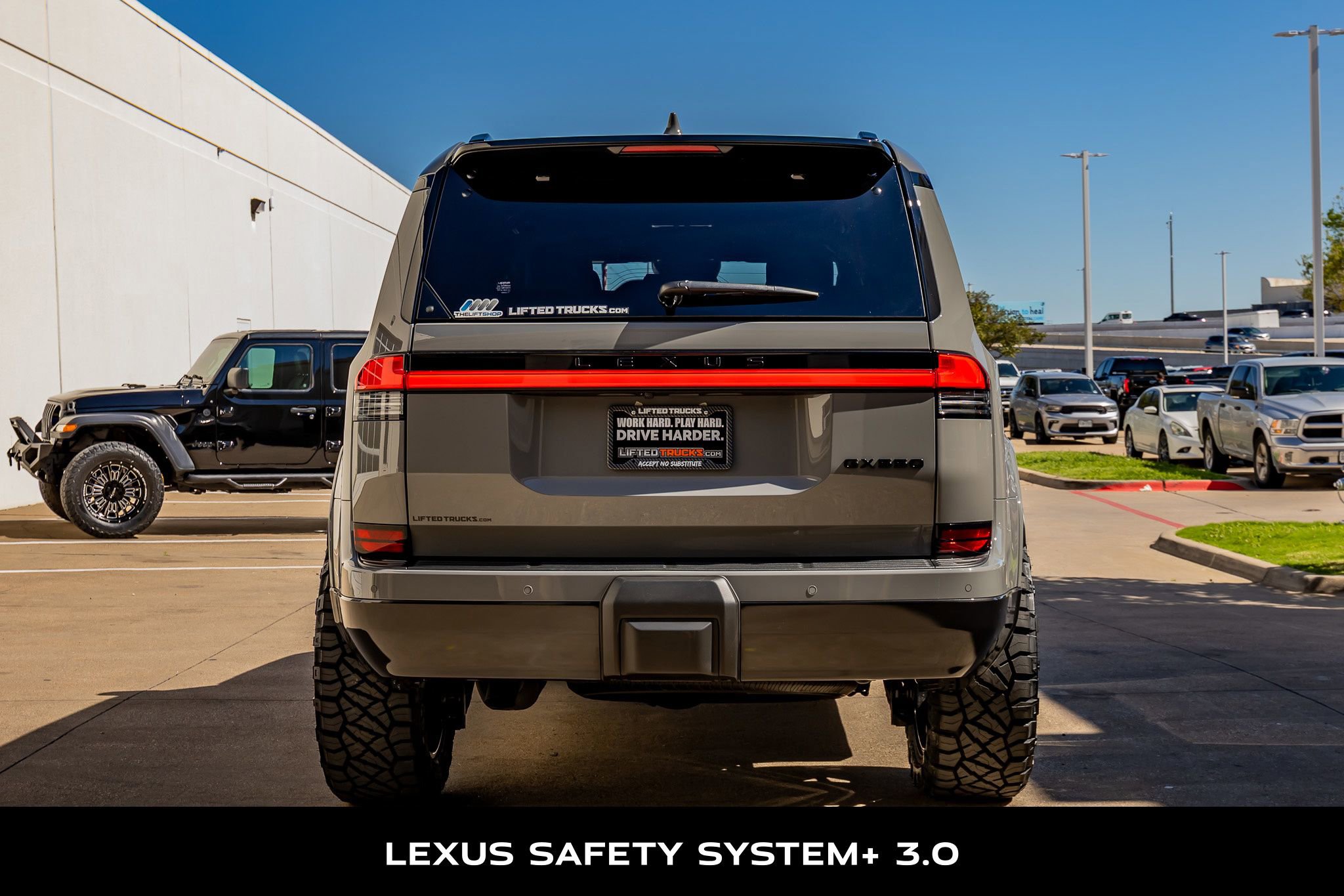 Used 2026 Lexus GX 550 w/ Accessory Package (2T) image 8