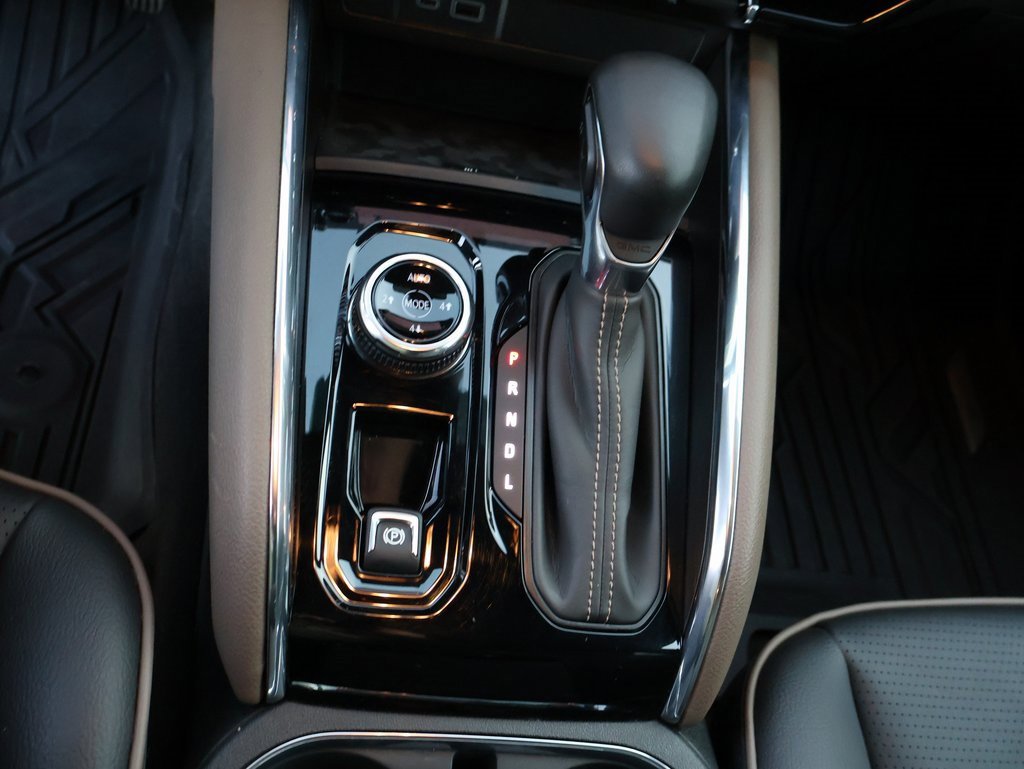 Used 2023 GMC Canyon Denali image 40