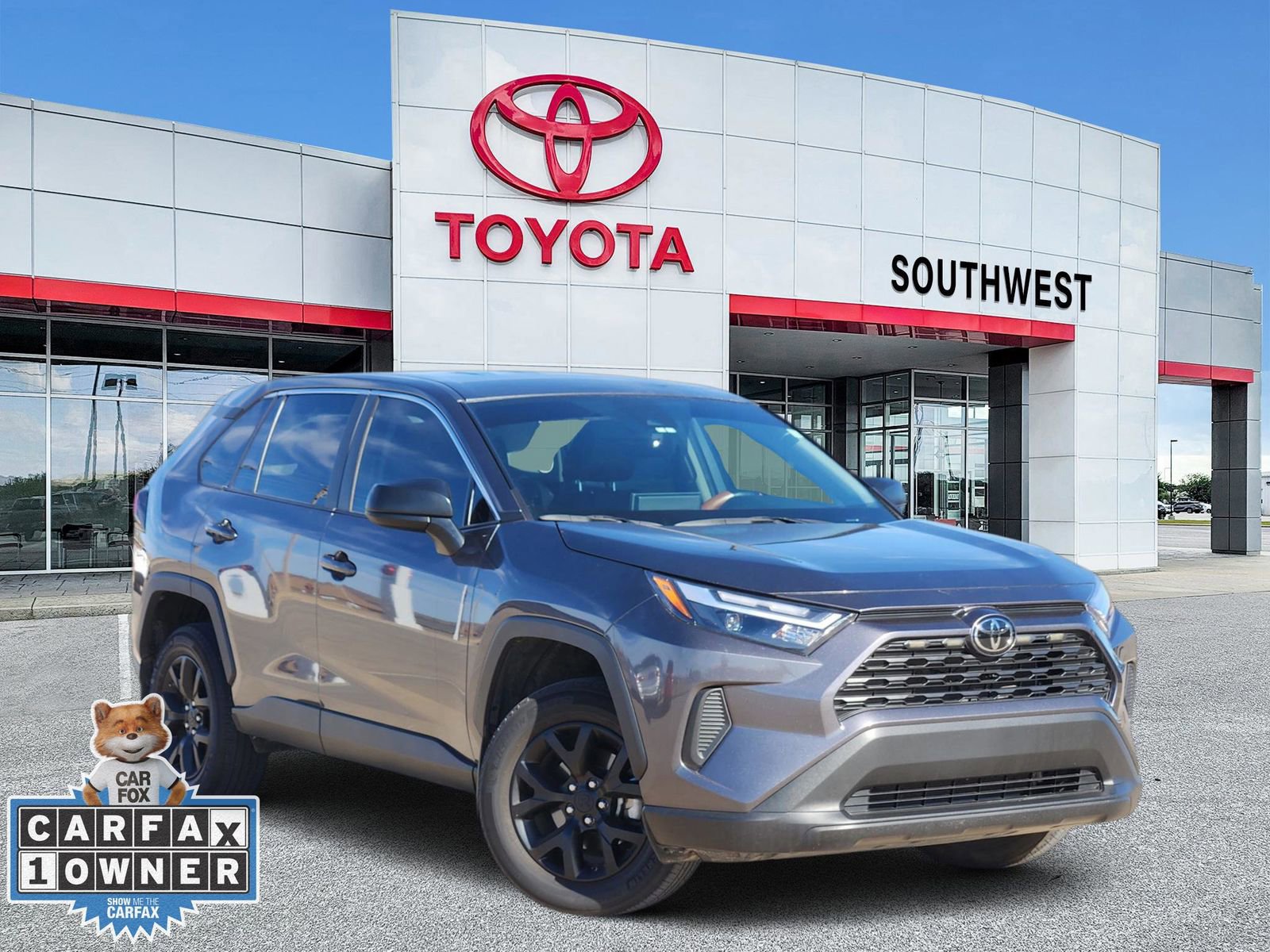 Used 2024 Toyota RAV4 LE image 1