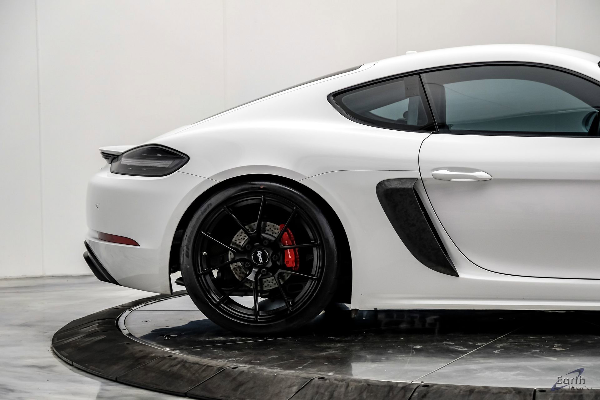 Used 2019 Porsche 718 Cayman GTS RWD image 24