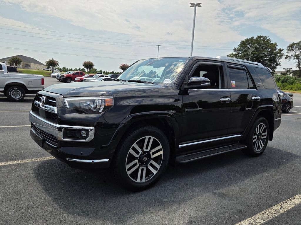Used 2022 Toyota 4Runner Limited AWD/4WD image 3