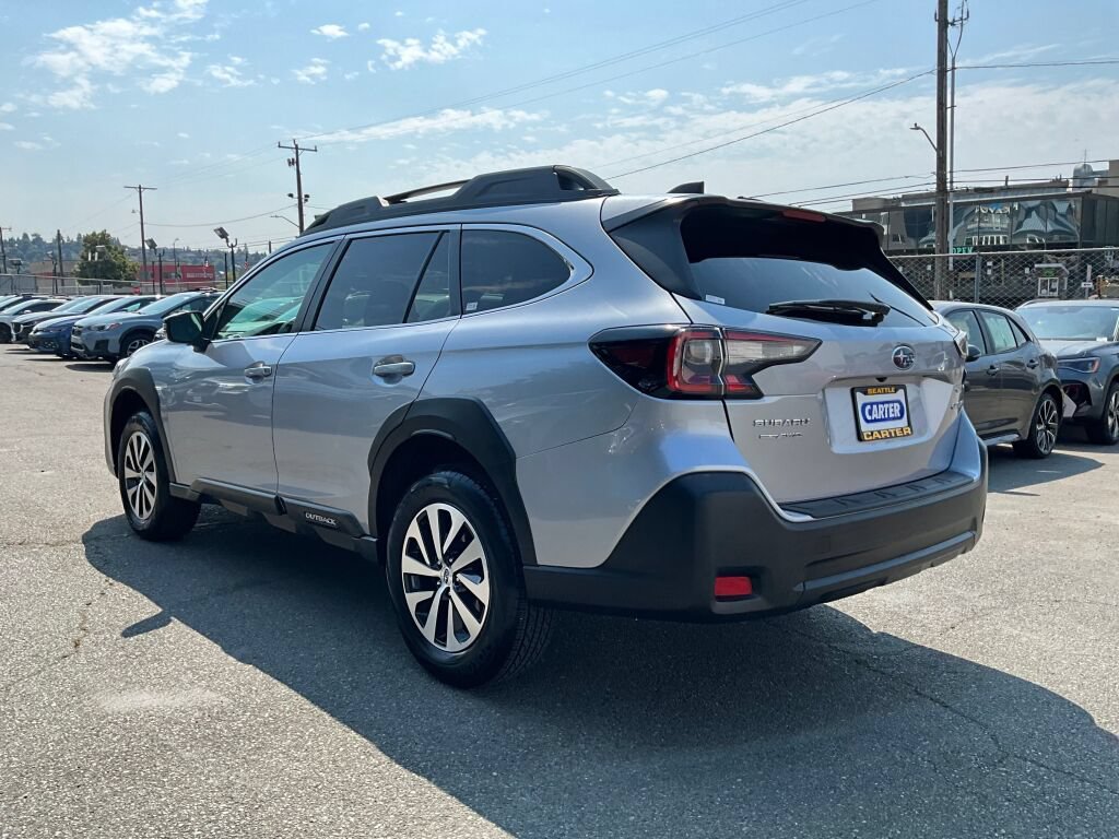 Certified 2024 Subaru Outback Premium AWD/4WD image 7