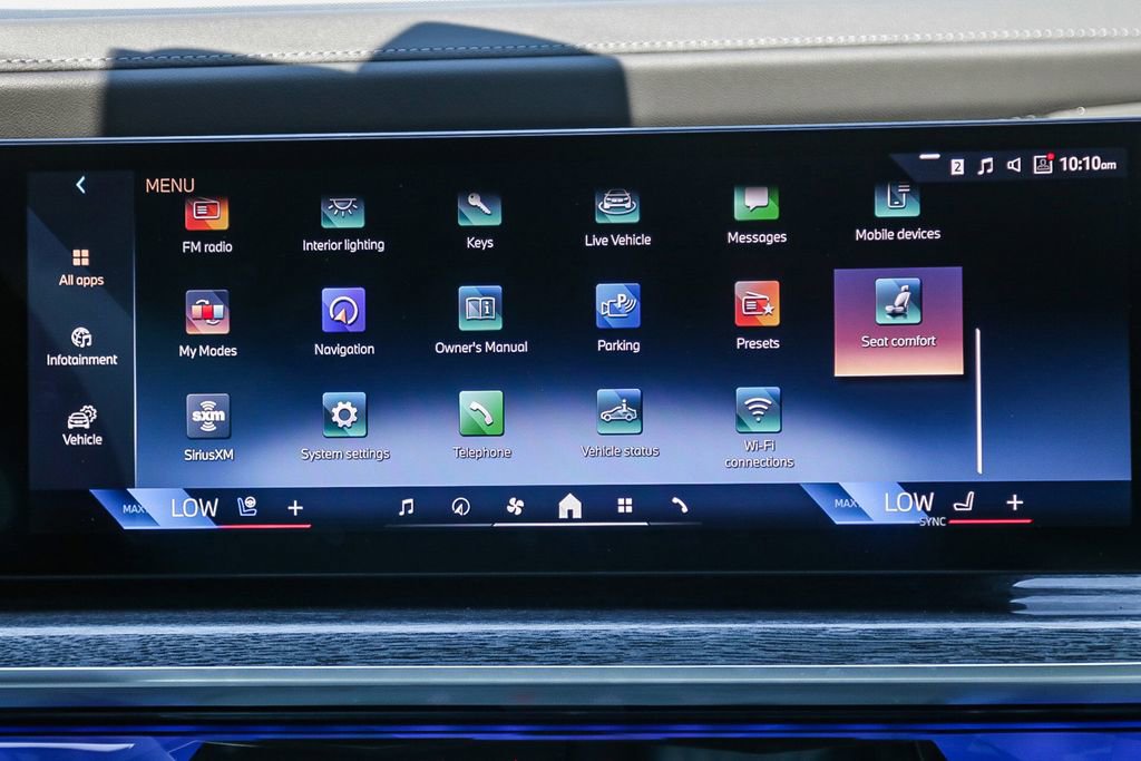 Used 2025 BMW 760i xDrive image 14