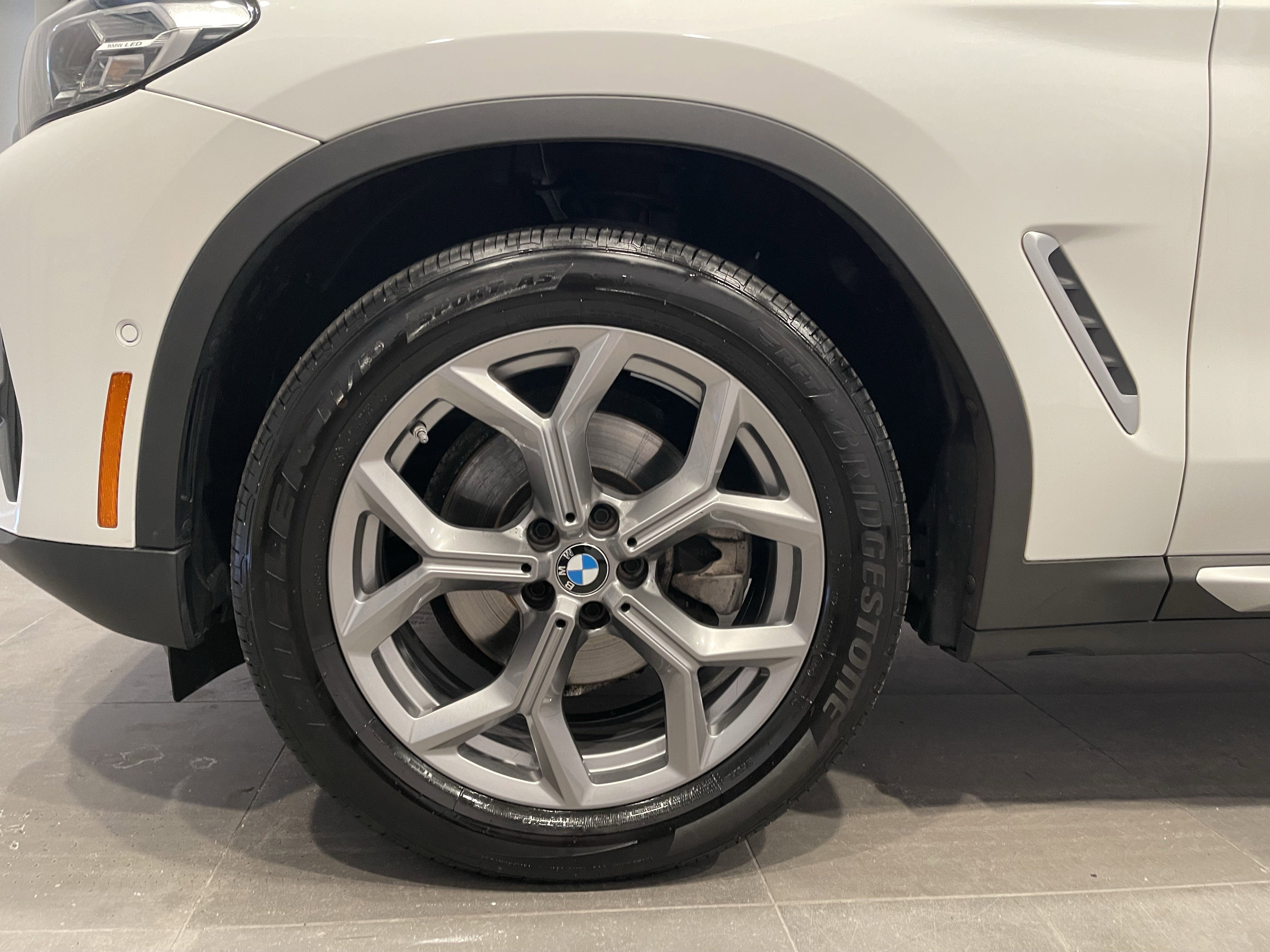 Used 2023 BMW X3 xDrive30i w/ Premium Package image 8