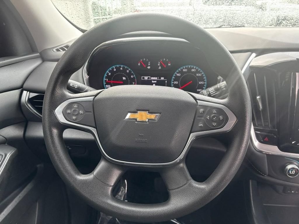 Used 2021 Chevrolet Traverse LS AWD/4WD image 14