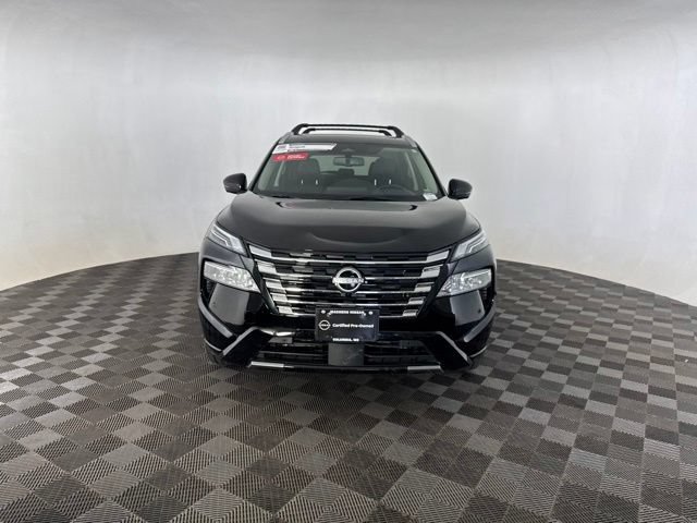 Certified 2025 Nissan Rogue Platinum w/ Platinum Premium Package AWD/4WD image 2
