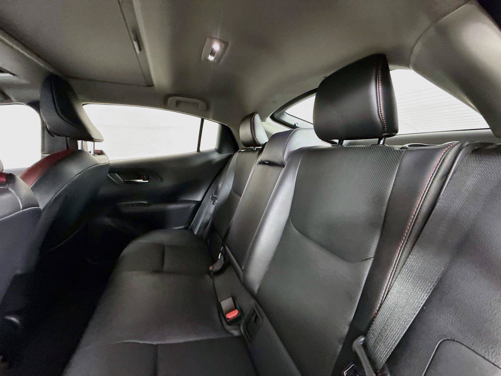 Certified 2026 Toyota Prius Plug-In Hybrid FWD image 32