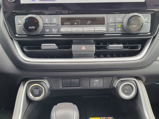 Used 2026 Toyota Grand Highlander AWD image 18