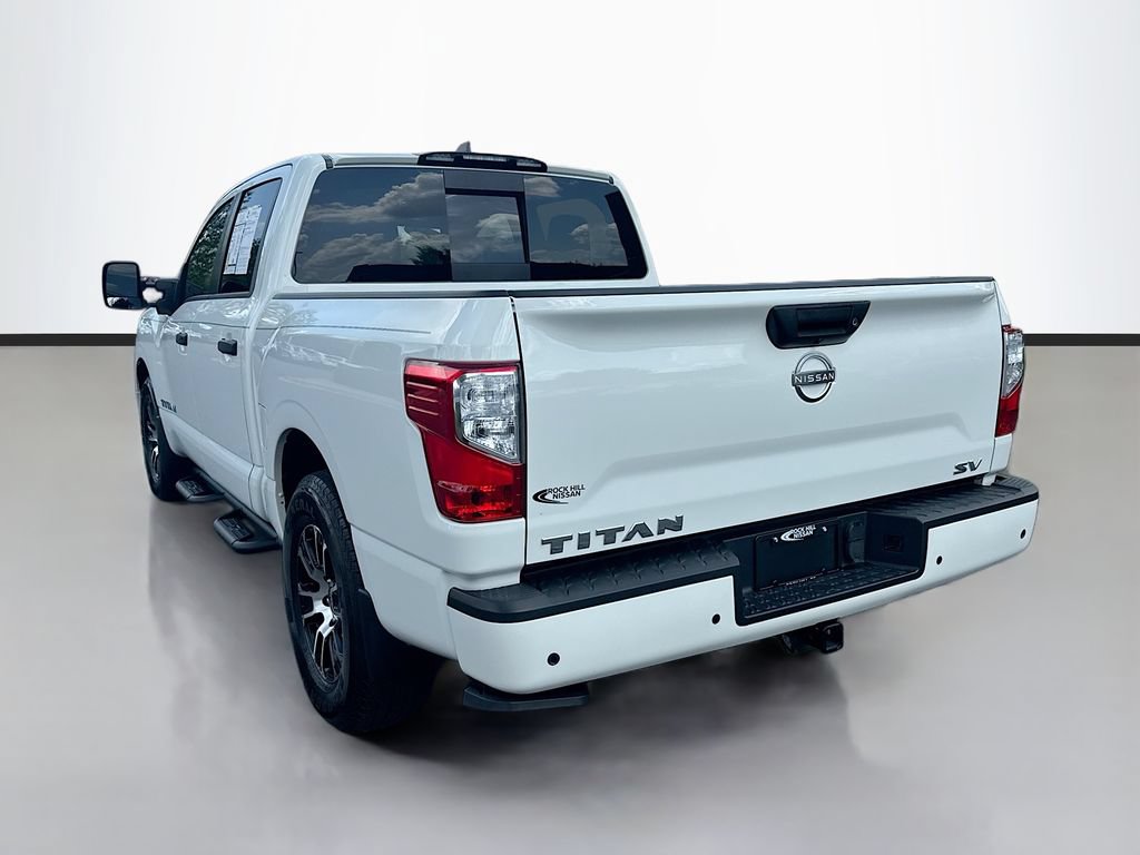 Certified 2024 Nissan Titan SV w/ SV Convenience Package RWD image 6