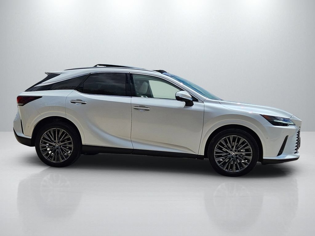 Used 2025 Lexus RX 350 AWD w/ Convenience Package image 4