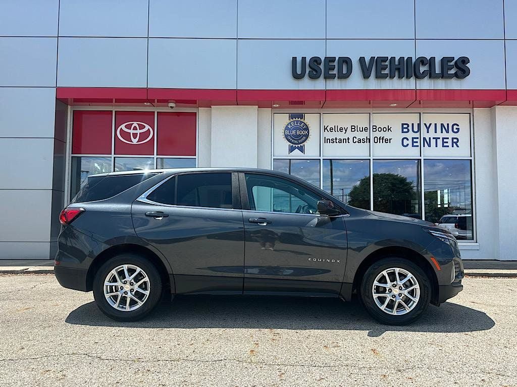 Used 2023 Chevrolet Equinox LT AWD/4WD image 8