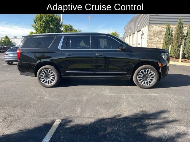 Used 2024 GMC Yukon XL Denali Ultimate AWD/4WD image 2