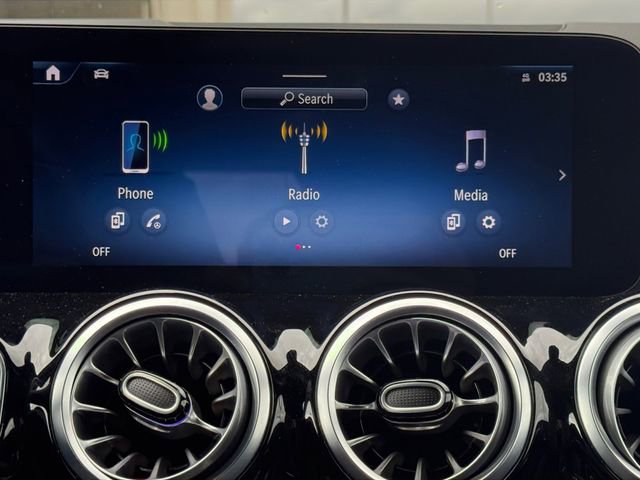 Used 2025 Mercedes-Benz GLA 250 image 8