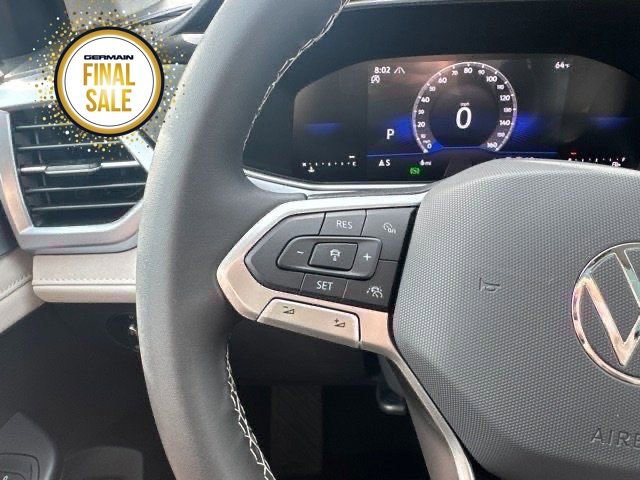New 2025 Volkswagen Taos SE image 22