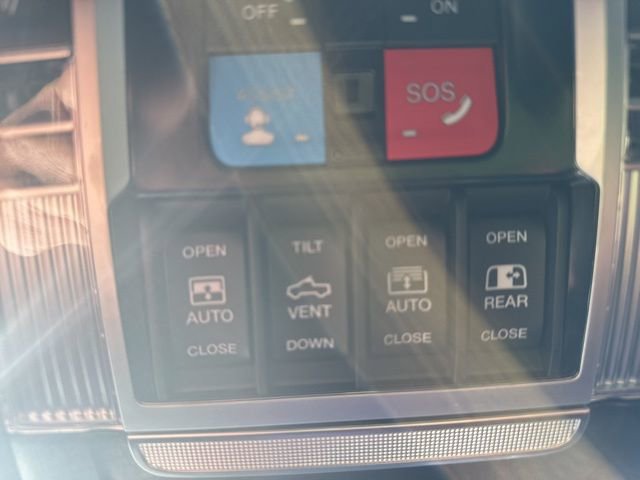 Used 2026 RAM 1500 Laramie w/ Night Edition image 14