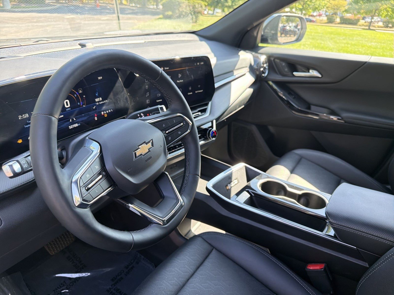 Used 2025 Chevrolet Equinox LT w/ Convenience Package II AWD/4WD image 22