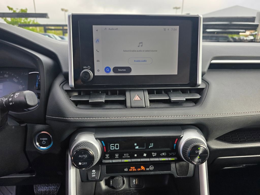 Used 2024 Toyota RAV4 XLE image 25