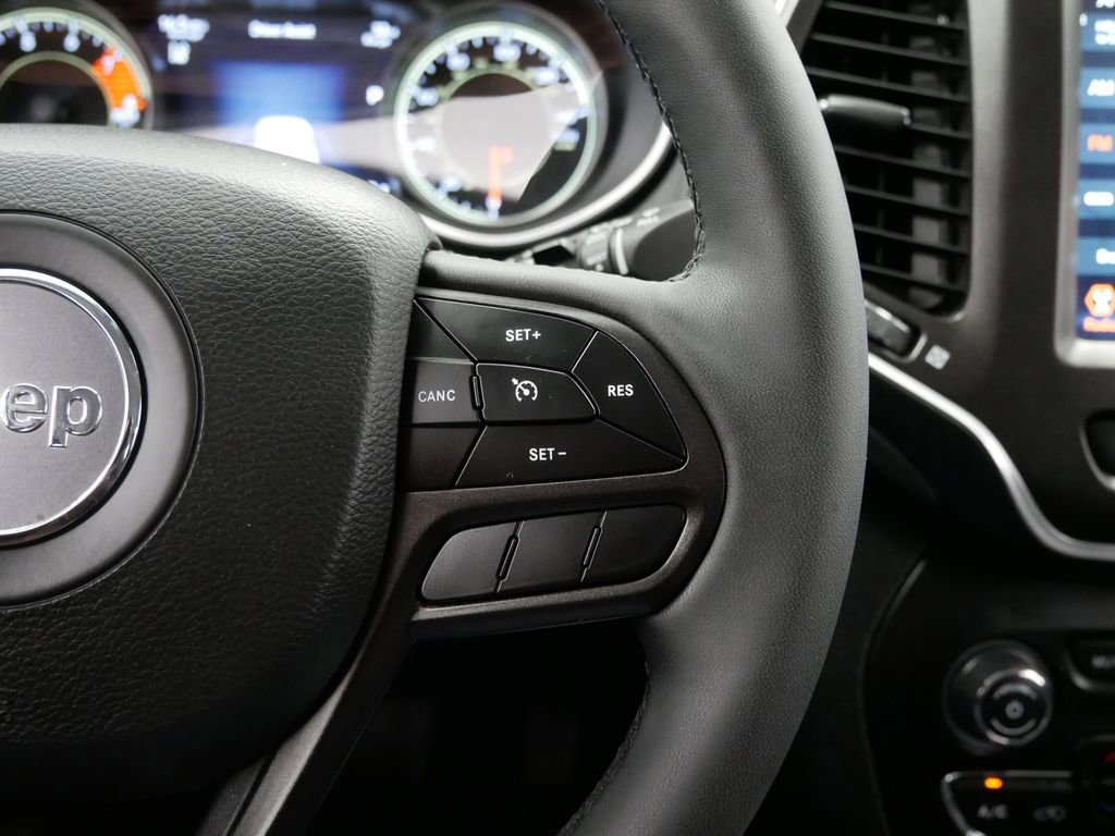 Certified 2022 Jeep Cherokee Trailhawk w/ Premium Leather Package image 28