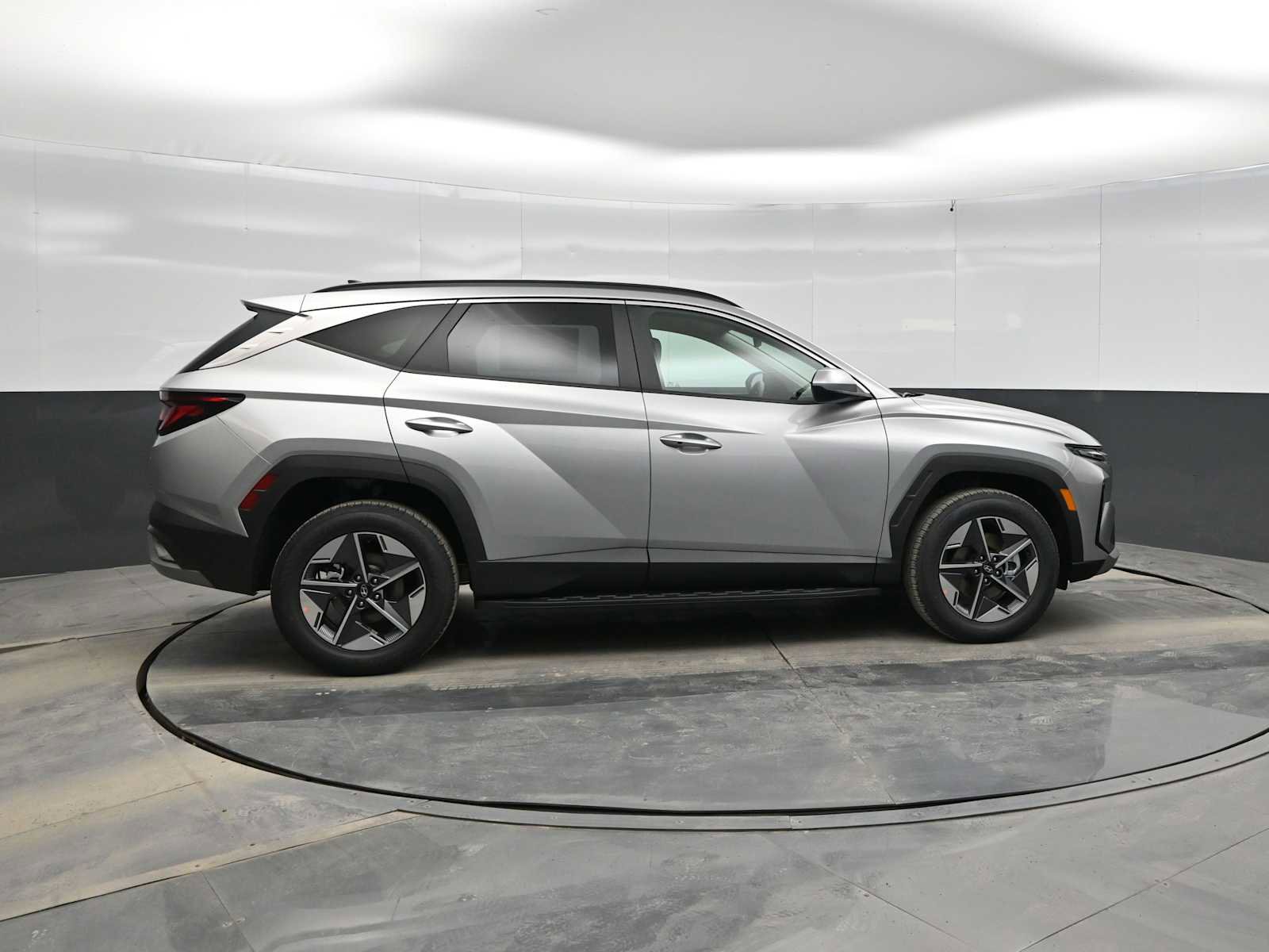 New 2026 Hyundai Tucson SEL image 9