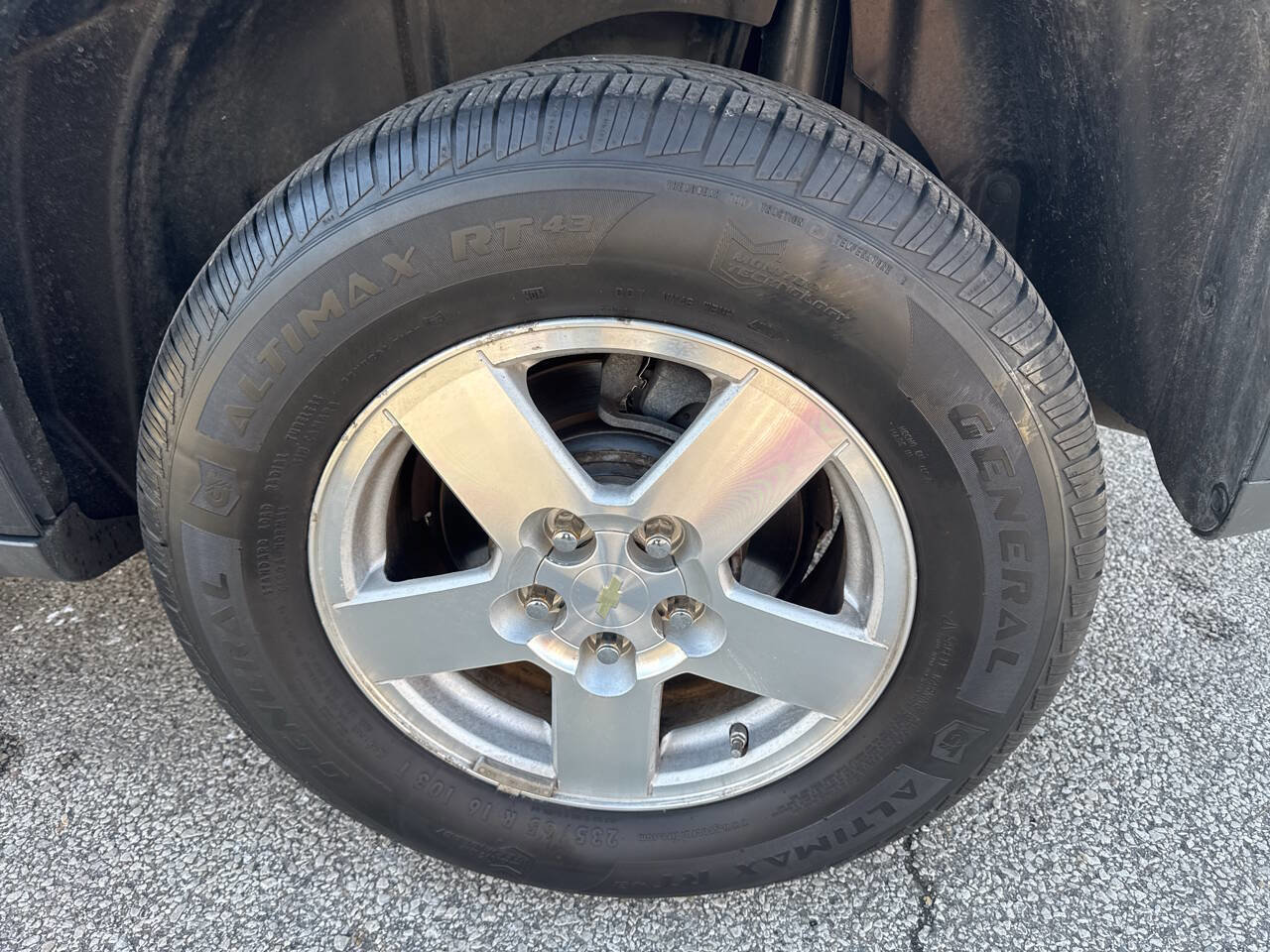 Used 2009 Chevrolet Equinox LS image 26