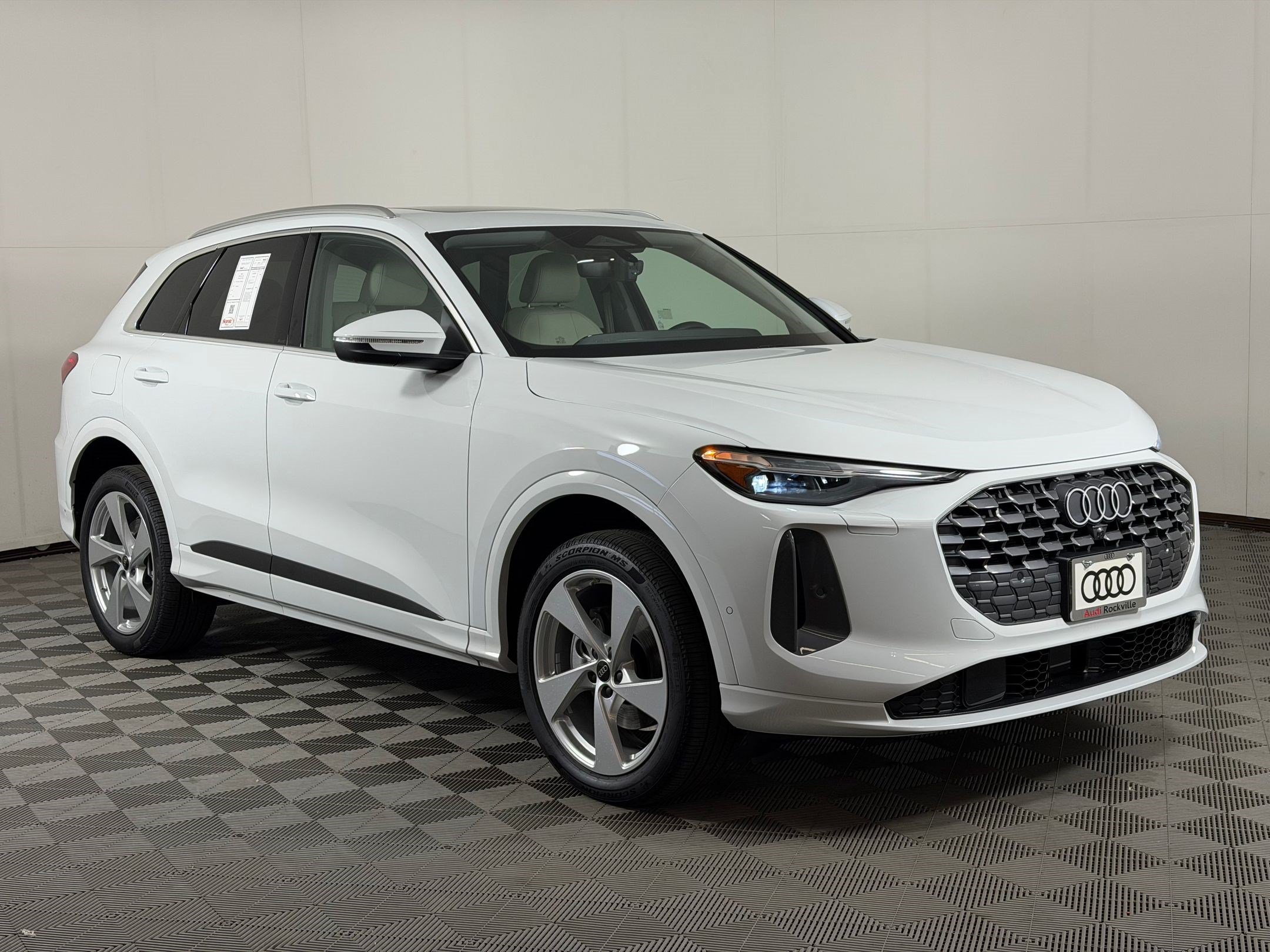 New 2026 Audi Q5 Premium Plus w/ Premium Plus AWD/4WD image 7
