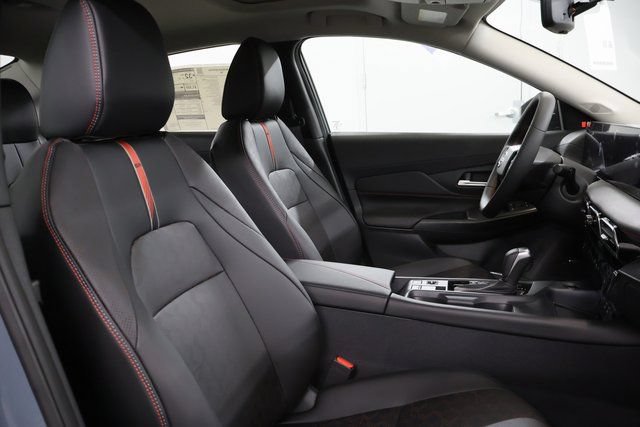 New 2026 Nissan Sentra SR w/ SR Premium Package FWD image 26