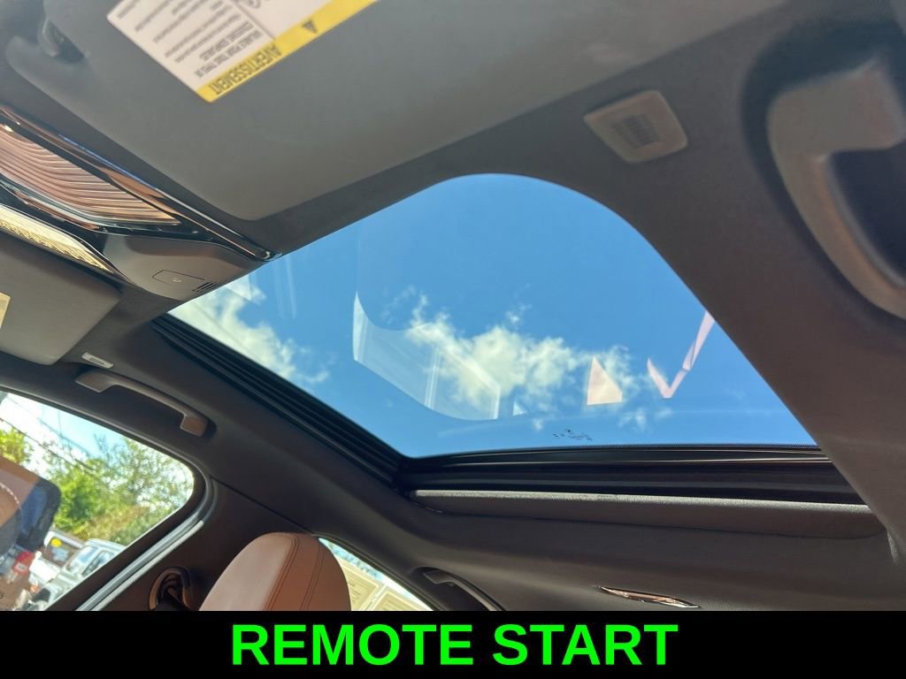 Used 2025 BMW 330i xDrive Sedan image 11