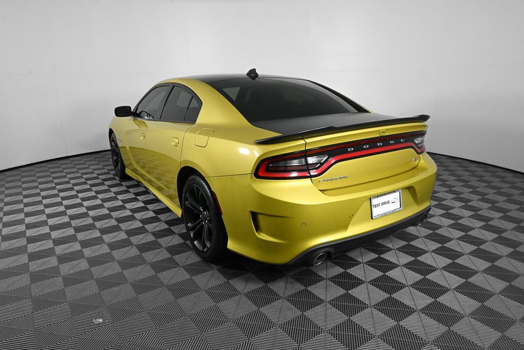 Used 2021 Dodge Charger R/T RWD image 4