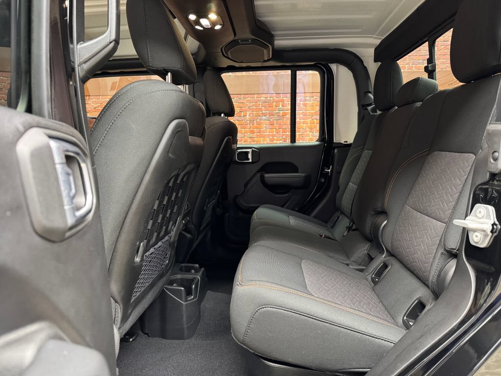 Used 2023 Jeep Gladiator Mojave w/ Cold Weather Group AWD/4WD image 25