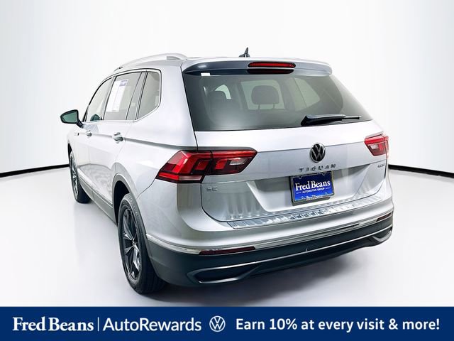 Used 2024 Volkswagen Tiguan SE w/ Panoramic Sunroof Package AWD/4WD image 5