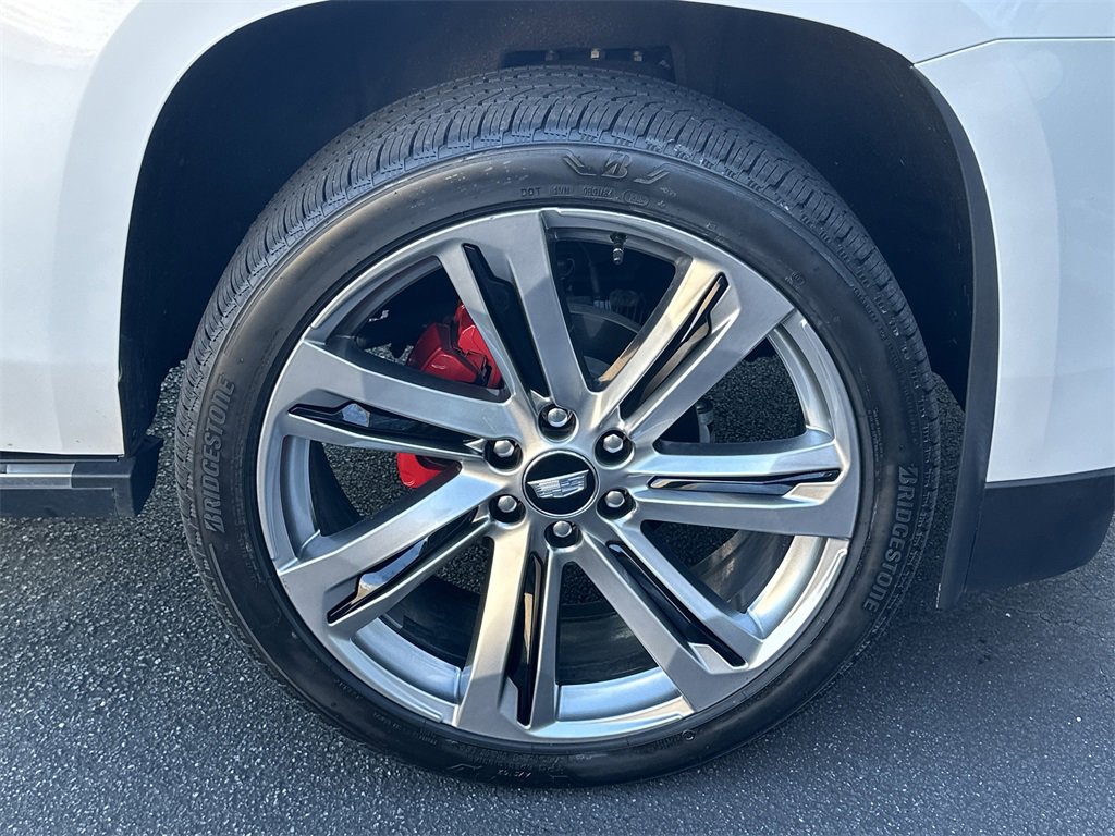 Used 2020 Cadillac Escalade Premium Luxury image 12