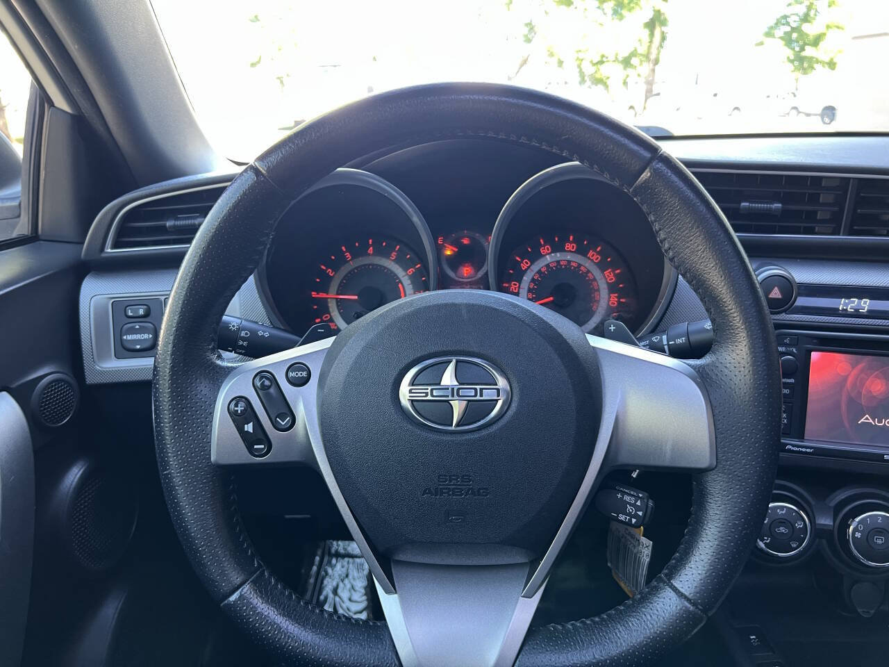 Used 2015 Scion tC FWD image 18
