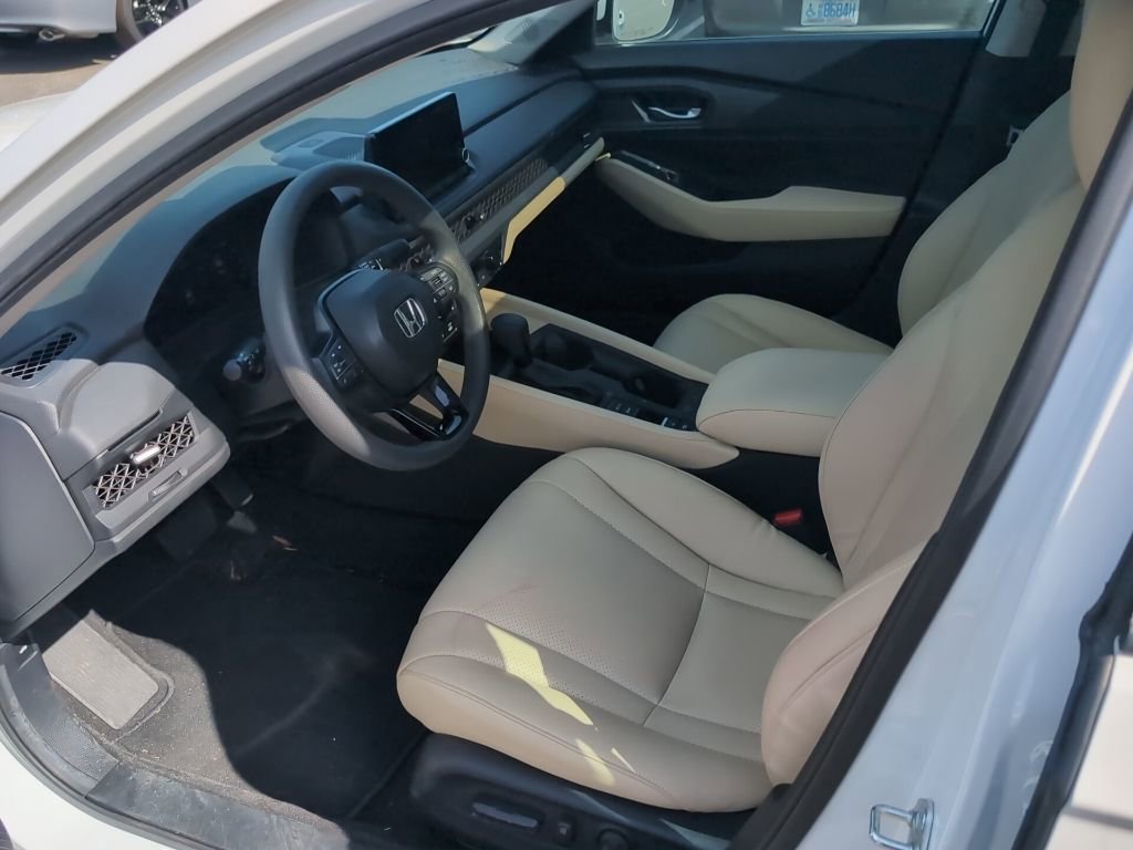 Certified 2024 Honda Accord EX image 13