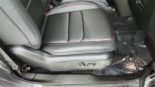 Used 2025 Jeep Wrangler Unlimited Rubicon image 23