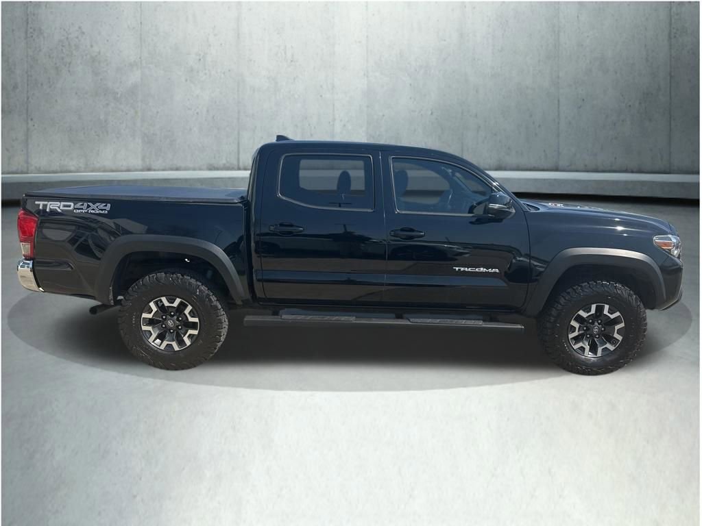 Used 2017 Toyota Tacoma TRD Off-Road w/ Tow Package (A/T) image 8