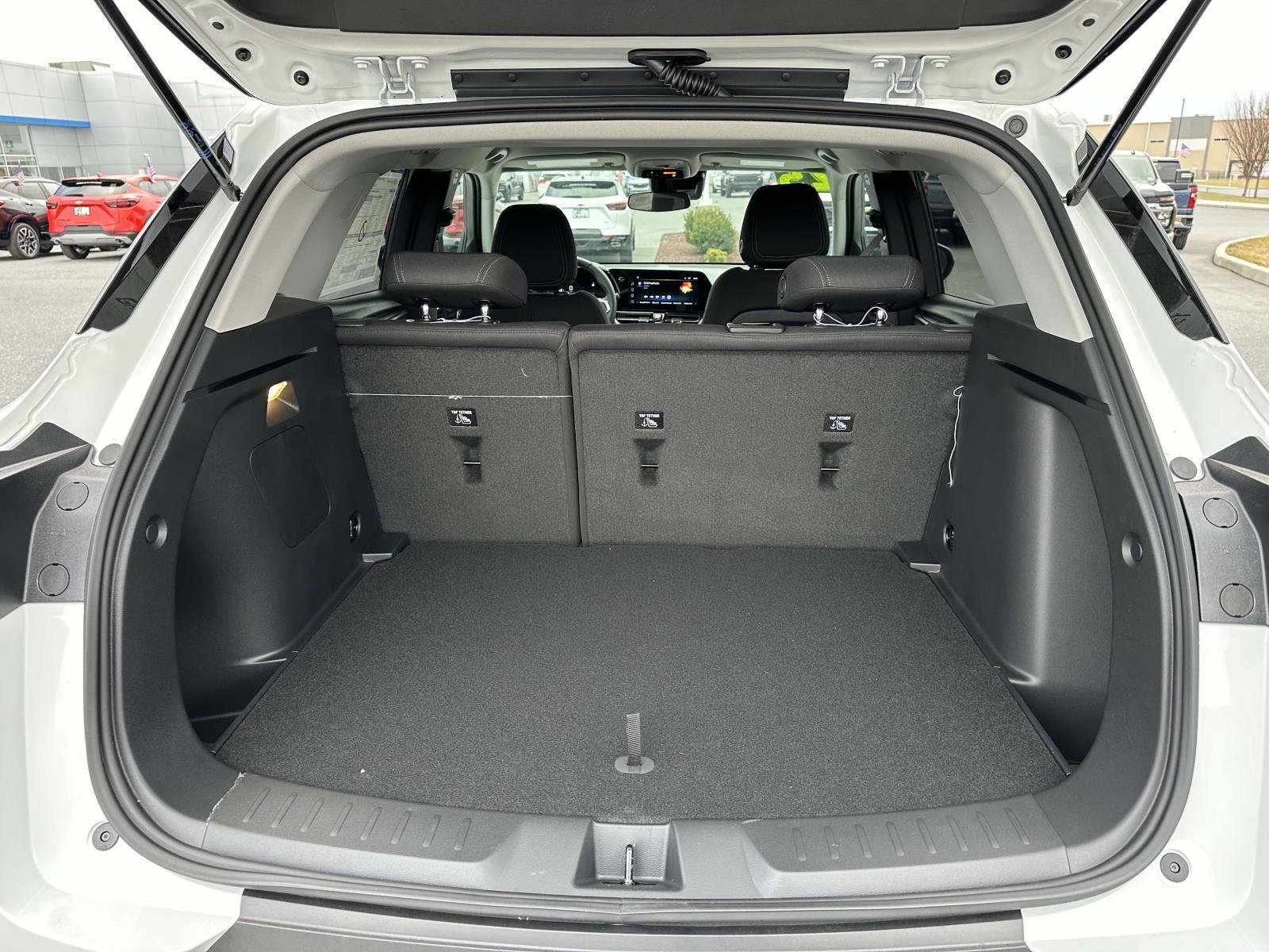 New 2025 Chevrolet TrailBlazer LT w/ LT Cold Weather Package image 11
