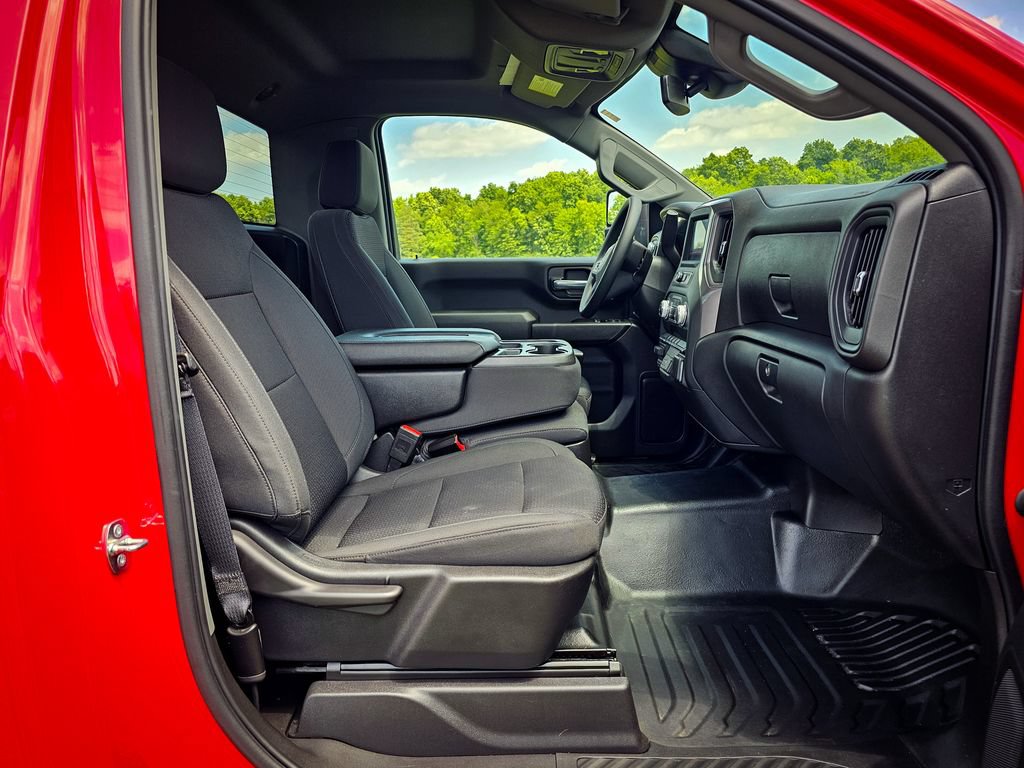 Used 2024 GMC Sierra 3500 Pro w/ Convenience Package AWD/4WD image 28