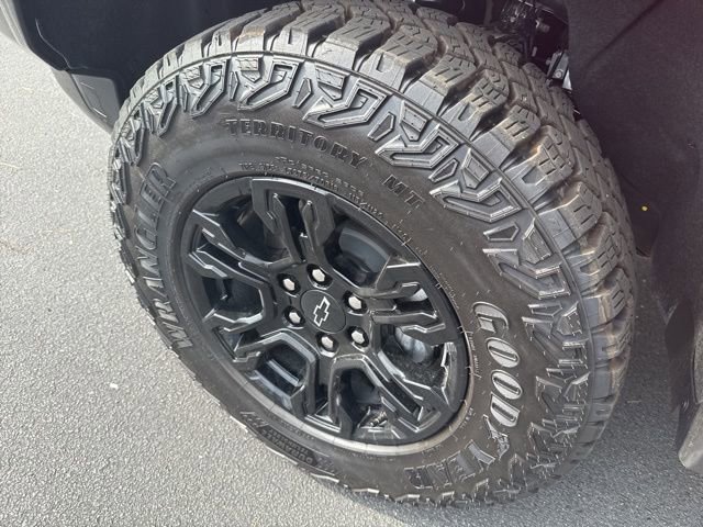 Used 2026 Chevrolet Silverado 1500 ZR2 image 34