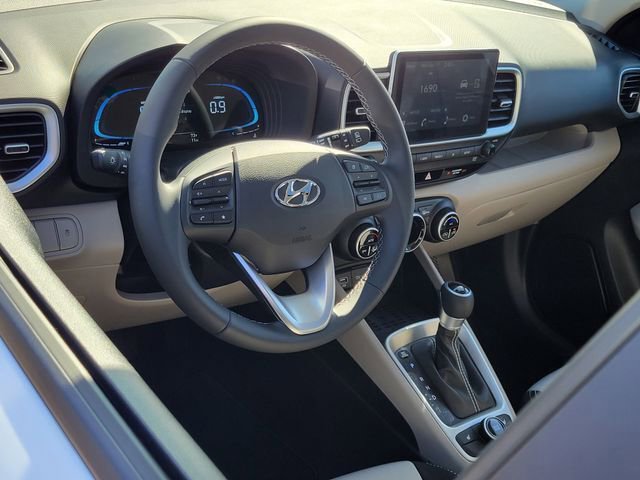 New 2026 Hyundai Venue SEL image 3