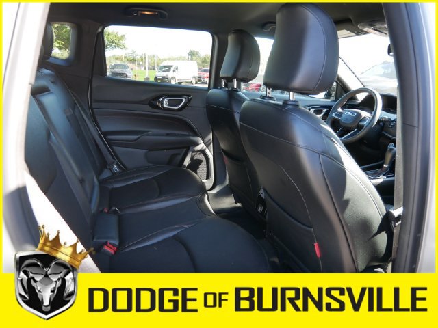 Used 2024 Jeep Compass Trailhawk AWD/4WD image 14