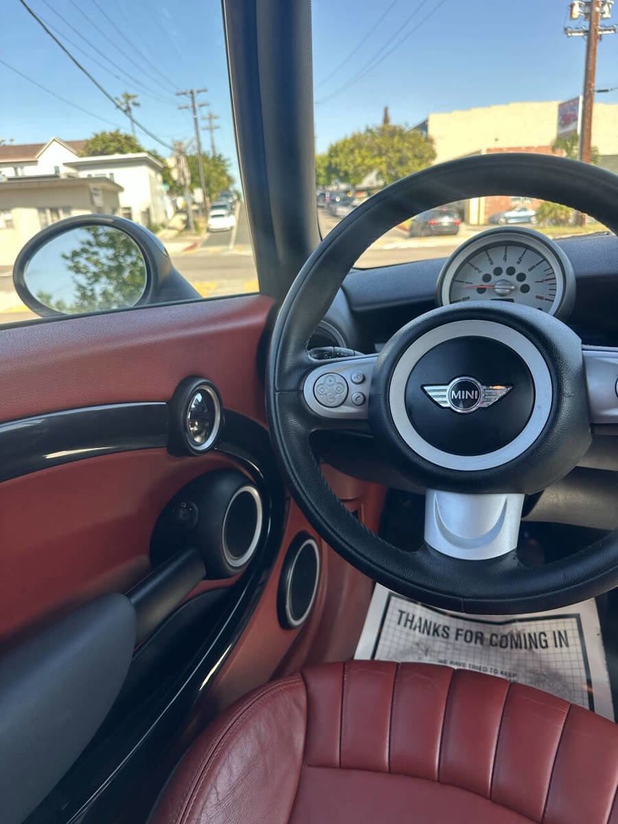 Used 2008 MINI Cooper Hardtop image 16