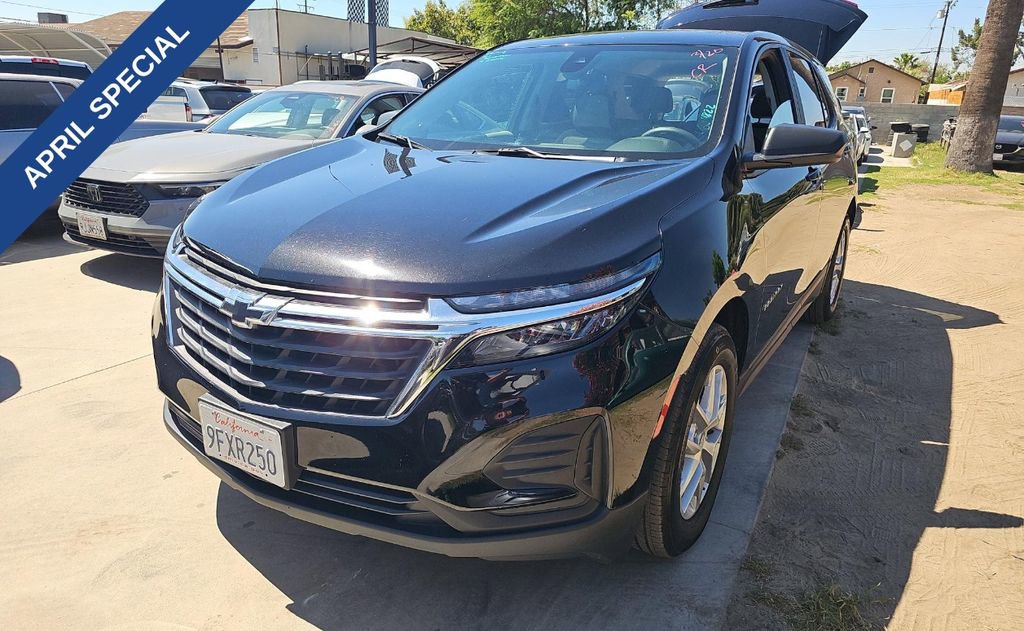 Used 2023 Chevrolet Equinox LS w/ LS Convenience Package image 1