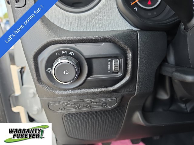 Used 2024 Jeep Wrangler Sport AWD/4WD image 21